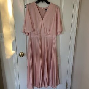 Nordstrom Maggy London Pleated Midi Dress with Slit Sleeve detail